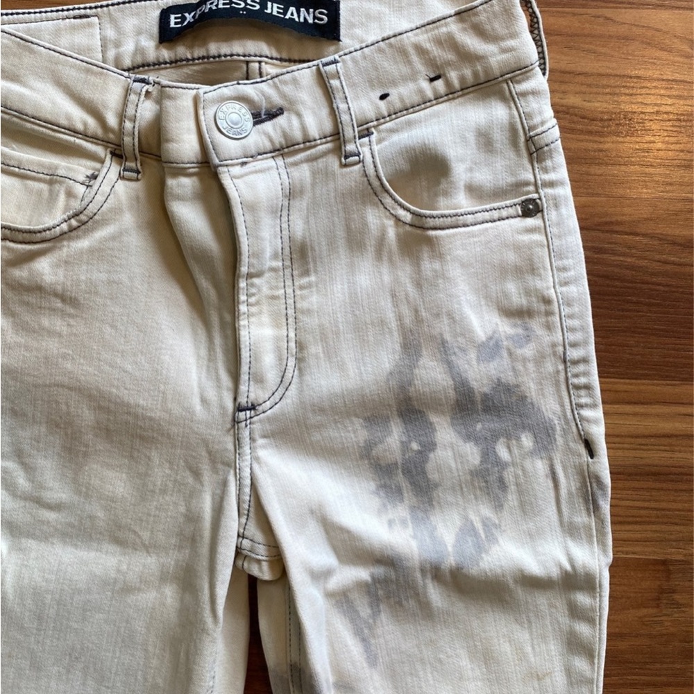 Express High Rise Jeans - Picture 3 of 8